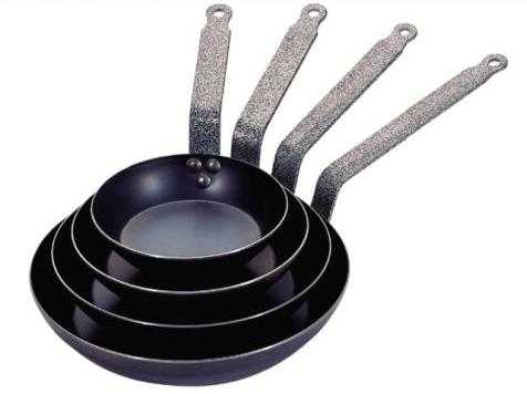 BLUE STEEL FRYING PANS – HEAVY DUTY  (Note: Please specify order code for correct sizes when placing order)