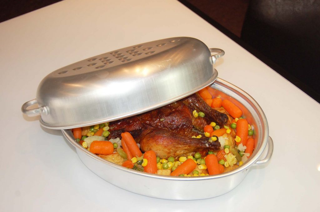 ROASTING PANS (Note: Please specify order code for correct sizes when placing order)