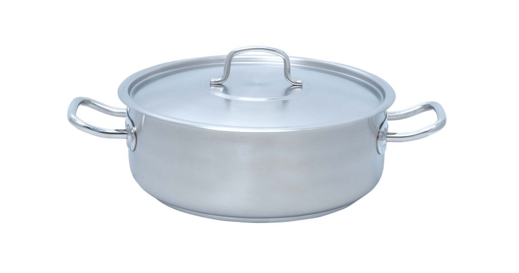 LOW CASSEROLE POTS WITH LIDS (Note: Please specify order code for correct sizes when placing order)