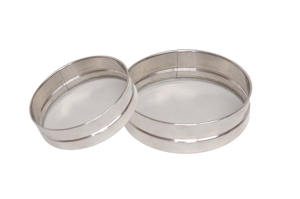 STAINLESS STEEL SIEVES (Note: Please specify order code for correct sizes when placing order)